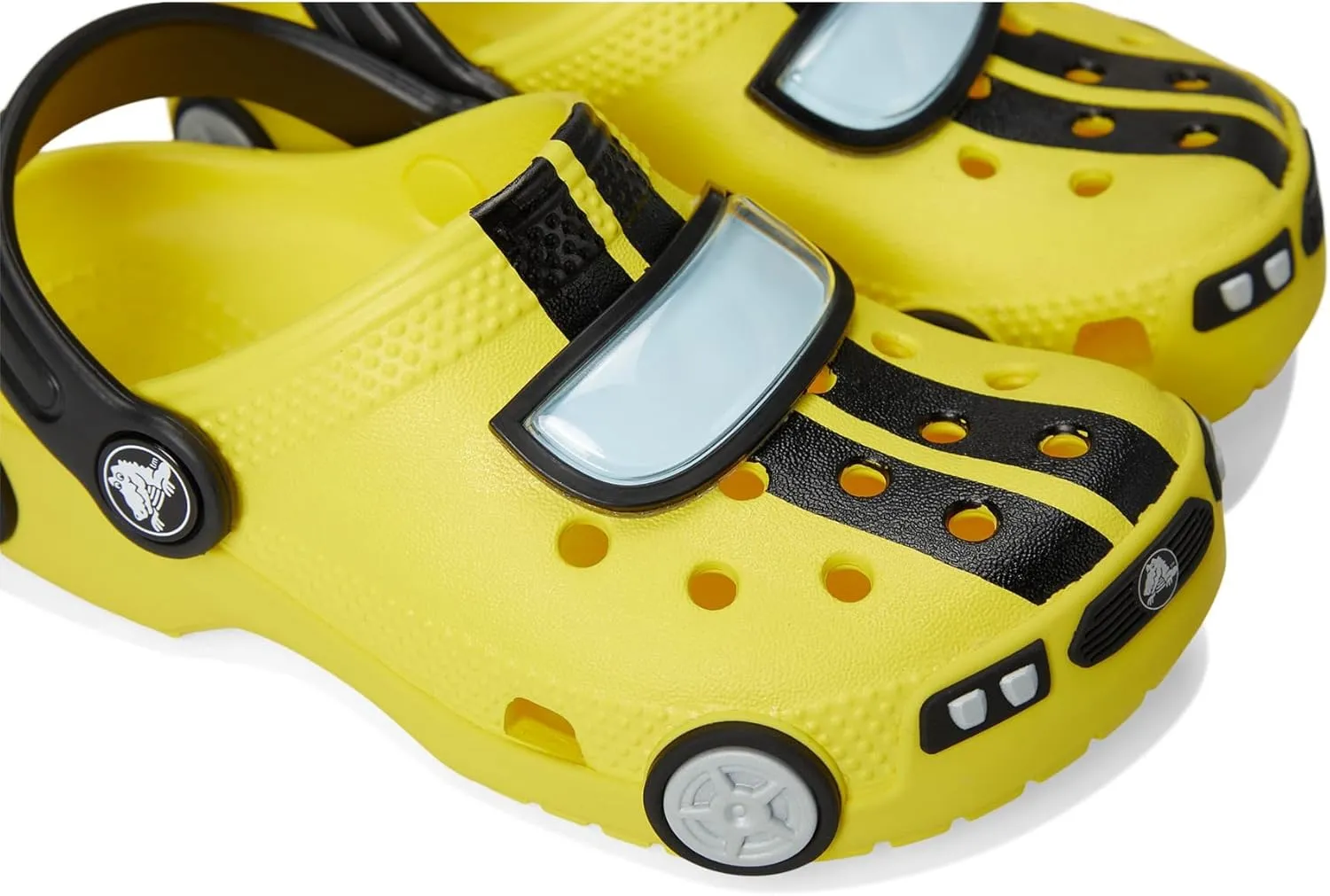 Crocs Unisex-Child Classic Clogs with Jibbitz Shoe Charms (Little Big Kid)