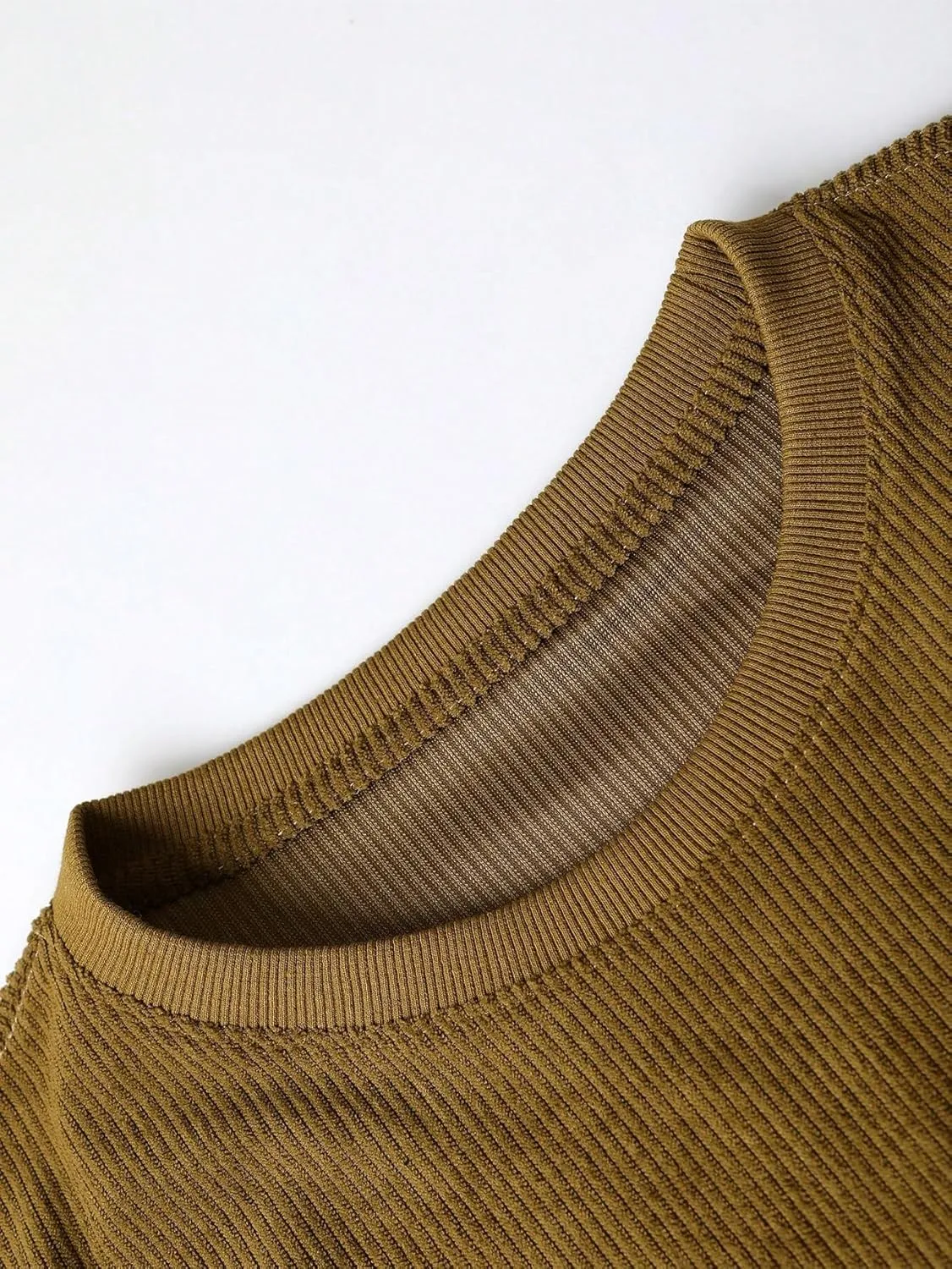 Verdusa Men's Casual Oversized Shirt Drop Shoulder Loose Fit Cropped Tops Half Sleeve T Shirts